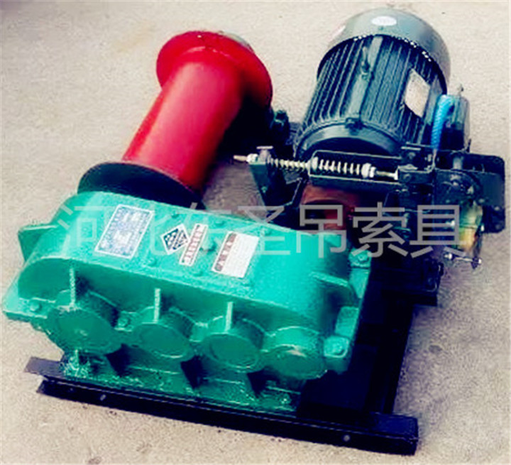 ***三軸卷揚(yáng)機(jī)//卷揚(yáng)機(jī)價(jià)格